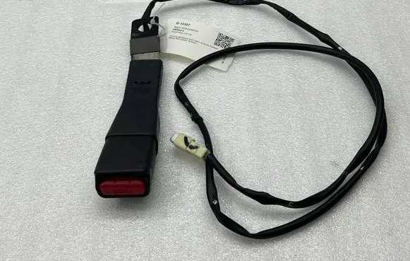 Suzuki Vitara (LY) Front seatbelt buckle 1060008