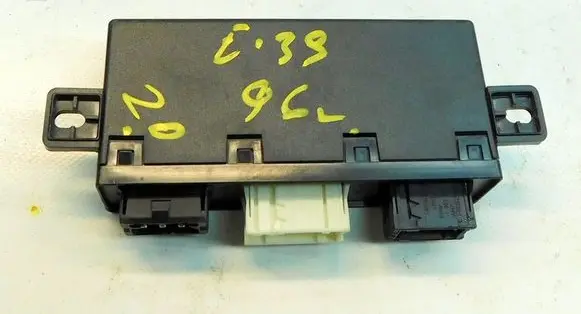 BMW 5 E39 Wing mirror control module 8376072 188886