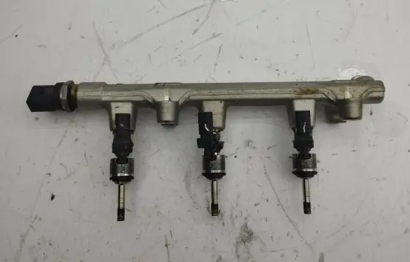 Seat Leon IV Fuel injectors set 05C133320A