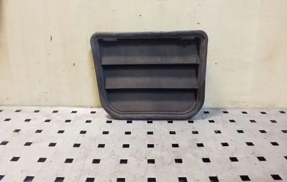 Jaguar XF X250 Quarter panel pressure vent 