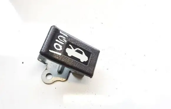 Honda FR-V Engine bonnet (hood) release handle 