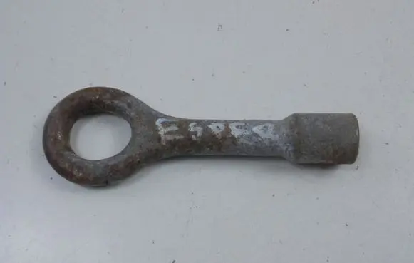 Towing hook eye