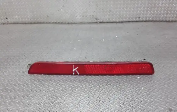 Mazda 3 I Rear tail light reflector