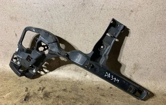 BMW 2 F46 Rear bumper mounting bracket 7387278