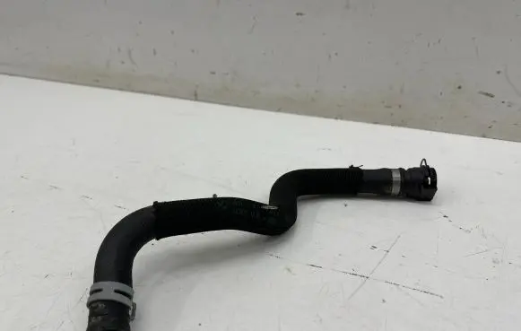 BMW 5 G30 G31 Engine coolant pipe/hose 9299629