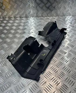 Skoda Kamiq Radiator trim 658121283A