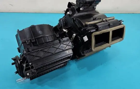 Interior heater climate box assembly