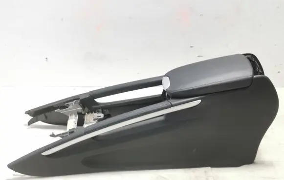 Mercedes-Benz ML W164 Center console A1646801014