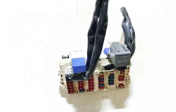 Nissan X-Trail T30 Fuse box set