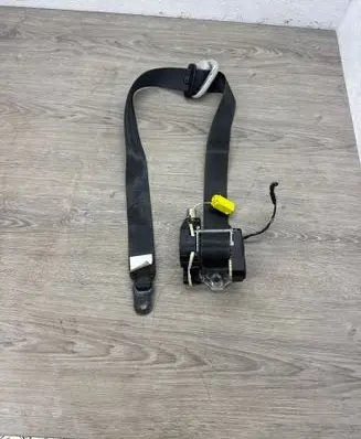 Volkswagen Caddy Front seatbelt 2K5857805 040941