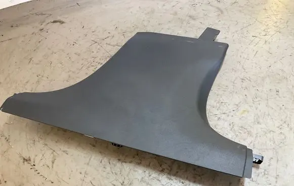 Polestar 2 (B) pillar trim (bottom) 31651941