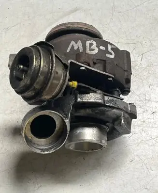 Mercedes-Benz C W203 Turbo A6110960999