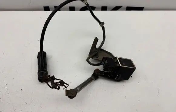 Mercedes-Benz S W221 Air suspension front height level sensor A0105427717