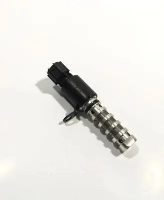 KIA Sportage Camshaft vanos timing valve 52B700 04D483 02302B