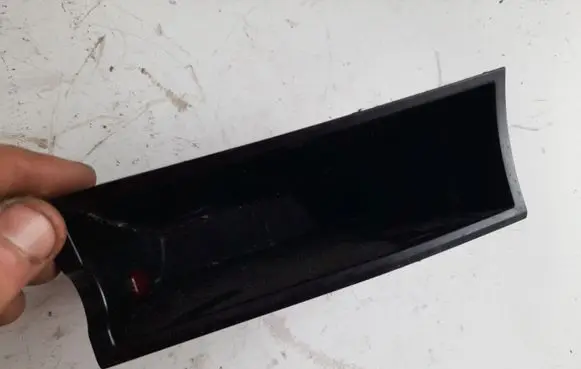 Volkswagen Touareg II Glove box central console 7P6857130