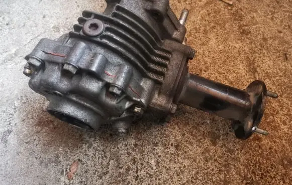 Toyota Urban Cruiser (XP110) Gearbox transfer box case 
