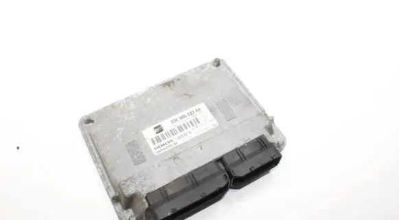 Seat Ibiza III (6L) Engine control unit/module 03E906033AA