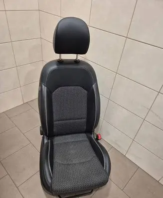 KIA Xceed Front passenger seat 