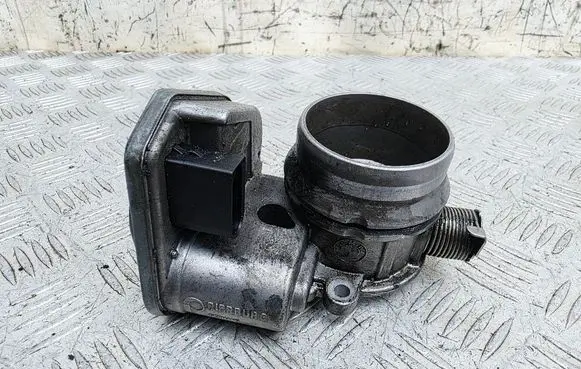 BMW 5 E60 E61 Throttle valve 7804373