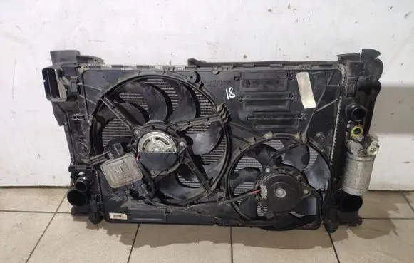 Volvo XC60 Radiator set 30764567 6G918C607ND