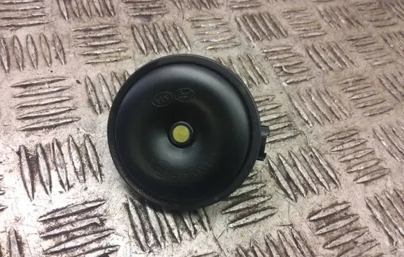 Hyundai Bayon Horn signal 28R-000821