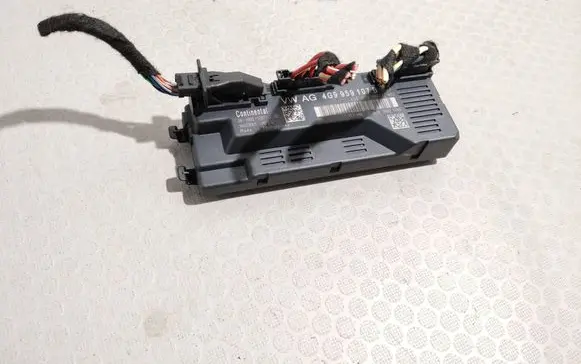Tailgate/trunk control unit/module