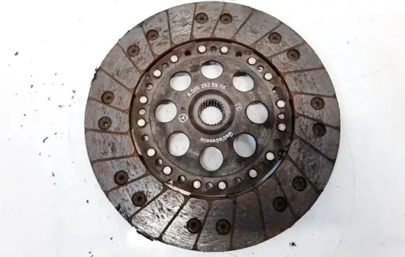 Mercedes-Benz A W168 Clutch pressure plate A0002525905
