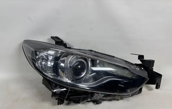 Mazda 6 Headlight/headlamp