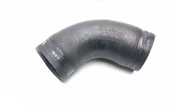 Nissan X-Trail T30 Intercooler hose/pipe K1324