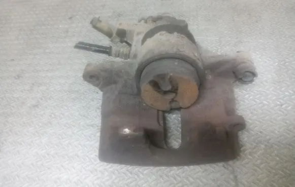 Citroen C5 Front brake caliper