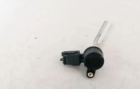 Clutch pedal sensor