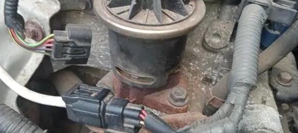 Honda Civic EGR valve 390285