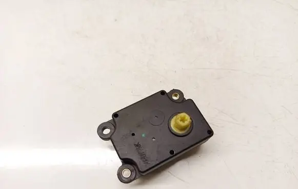 Volvo S60 Air flap motor/actuator 75622C