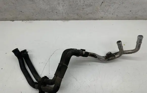 Audi Q7 4L Coolant pipe/hose 
