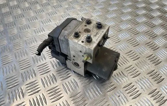 Audi A6 S6 C5 4B ABS Pump 8E0614111AH