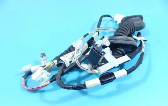 Toyota Corolla E160 E170 Rear door wiring loom 8215402 IMPRK1273510