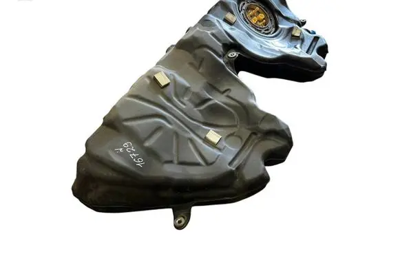BMW 5 F10 F11 Fuel tank 7205076 7217080