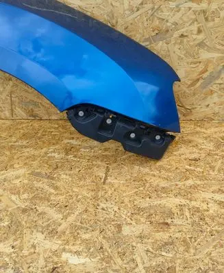 Dacia Duster Fender 631246580R 631400038R 260928183R