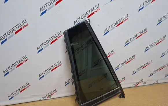 BMW X3 G01 Rear vent window glass 7410056