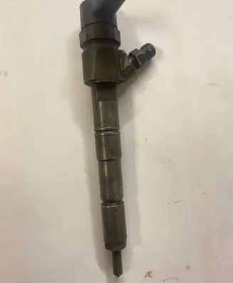 Opel Insignia A Fuel injector AISNH5BAA