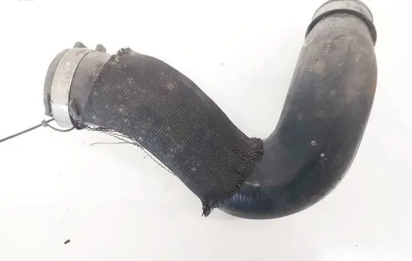 Audi Q7 4L Intercooler hose/pipe 7L6145738A