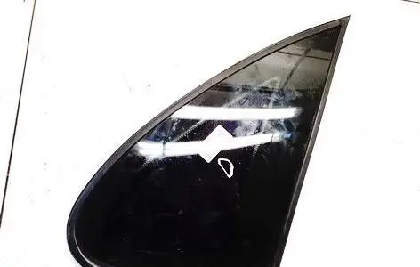 Opel Vectra B Rear side window dot24m68as2