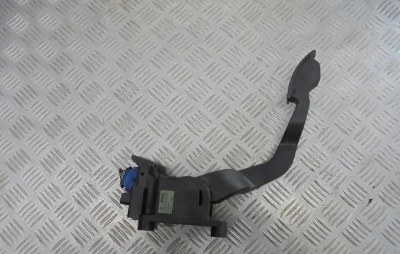 Fiat Bravo - Brava Accelerator pedal position sensor 517856400