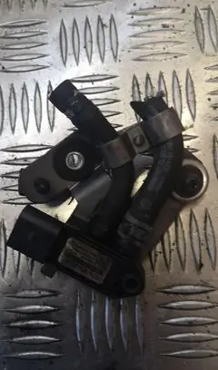 Volkswagen PASSAT B6 Air pressure sensor 076906051a