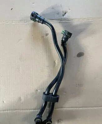 BMW 1 F20 F21 Gearbox oil cooler pipe/hose 85758448575845