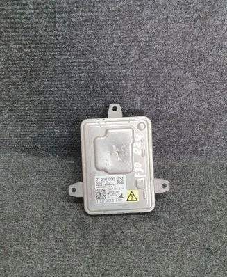 BMW 3 F30 F35 F31 Headlight ballast module Xenon 7296090 130732931700 10EEG111308