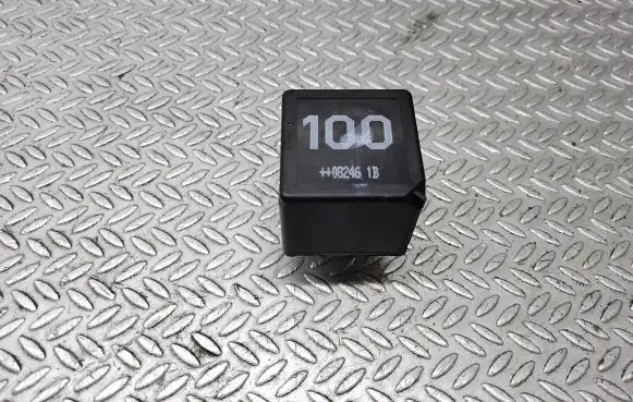 Seat Ibiza IV (6J,6P) Other relay 7M0951253A