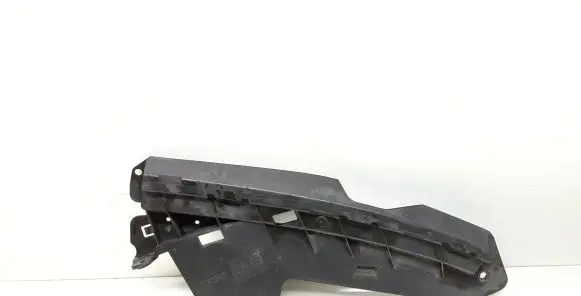 Volvo V70 Front bumper mounting bracket 30796388