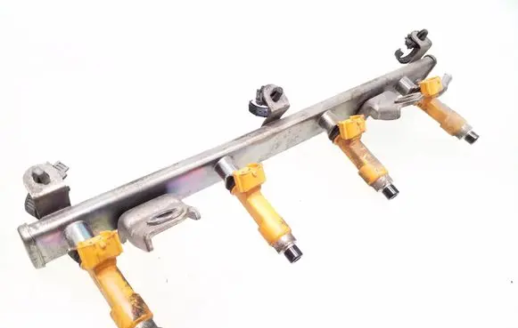 Fuel injectors set