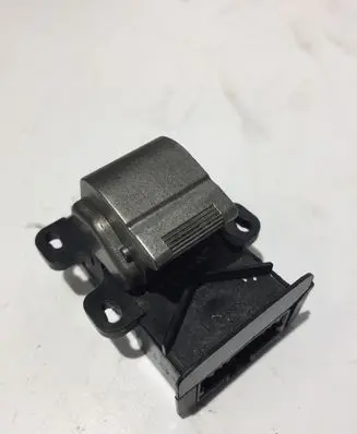 Honda FR-V Electric window control switch M20783
